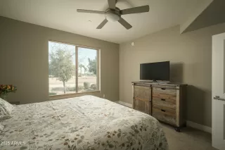 Photo #6: 6809404 Listing