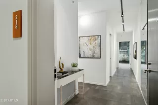 Photo #3: 6809613 Listing