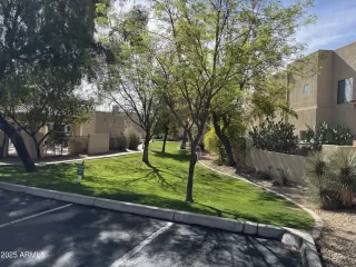 Photo #3: 6809863 Listing