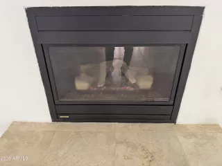 Photo #6: 6809863 Listing