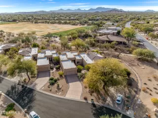 Photo #4: 6809939 Listing 