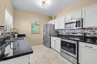 Photo #1: 6810009 Listing 