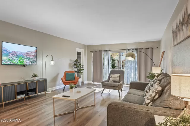 MLS: 6810151 Condo For Sale