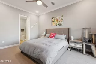 Photo #3: 6810165 Listing