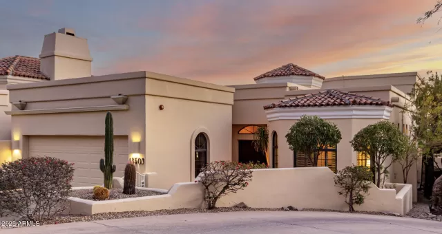 MLS: 6810606 Condo For Sale