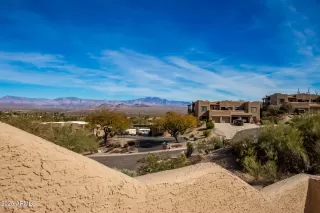 Photo #2: 6810734 Listing