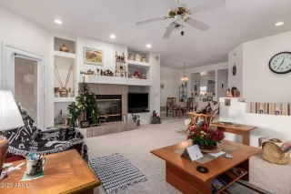 Photo #3: 6810734 Listing