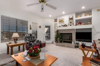 Photo #4: 6810734 Listing