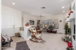 Photo #5: 6810734 Listing