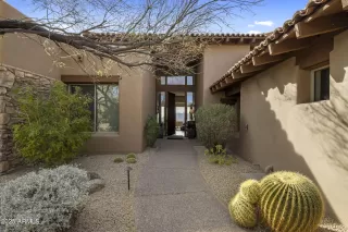 Photo #2: 6810737 Listing 