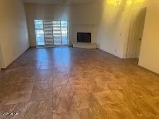 Photo #4: 6810785 Listing