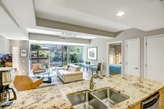 Photo #2: 6810824 Listing