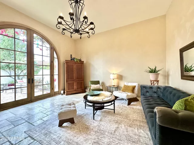 MLS: 6810828 Condo For Sale