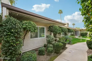 Photo #2: 6810991 Listing 