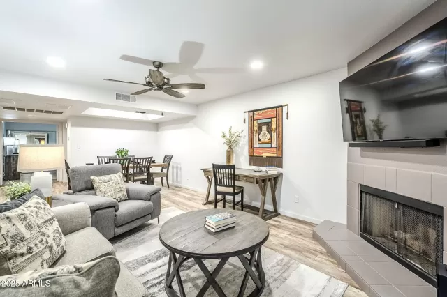 MLS: 6811283 Condo For Sale