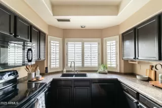 Photo #4: 6811314 Listing 