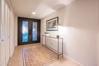Photo #5: 6811342 Listing 