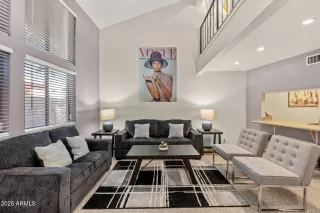 Photo #4: 6811384 Listing