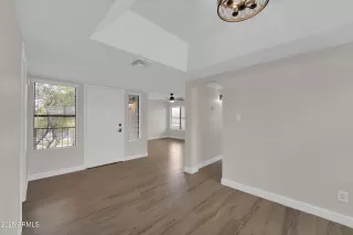 Photo #1: 6811441 Listing 