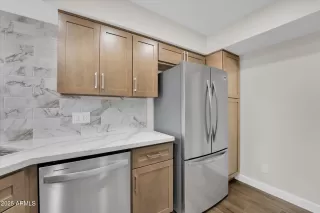 Photo #3: 6811441 Listing 