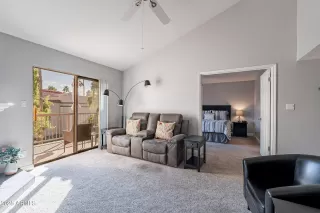 Photo #2: 6811777 Listing