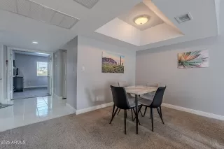 Photo #6: 6811777 Listing