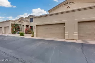 Photo #6: 6812001 Listing