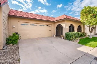 Photo #1: 6812406 Listing 