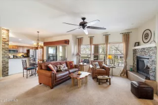 Photo #3: 6813191 Listing 