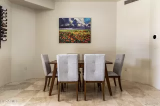 Photo #6: 6813206 Listing