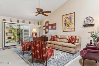 Photo #1: 6813554 Listing