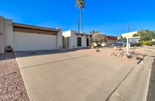 Photo #1: 6813702 Listing