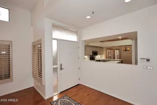 Photo #4: 6813794 Listing