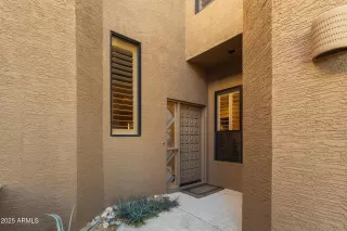 Photo #3: 6813809 Listing