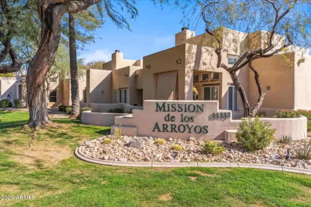 MLS: 6814178 Condo For Sale