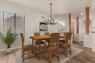 Photo #6: 6814209 Listing