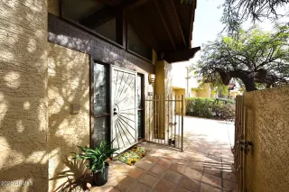 Photo #2: 6814422 Listing 