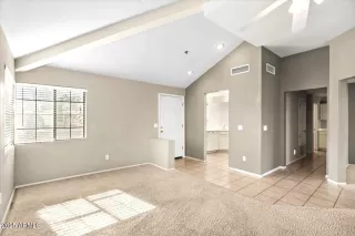 Photo #3: 6814727 Listing