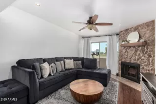 Photo #1: 6815149 Listing