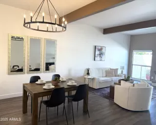 Photo #5: 6815205 Listing 