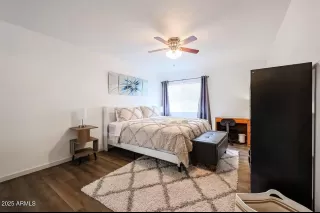 Photo #2: 6815348 Listing