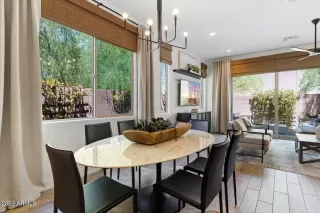 Photo #4: 6815368 Listing 