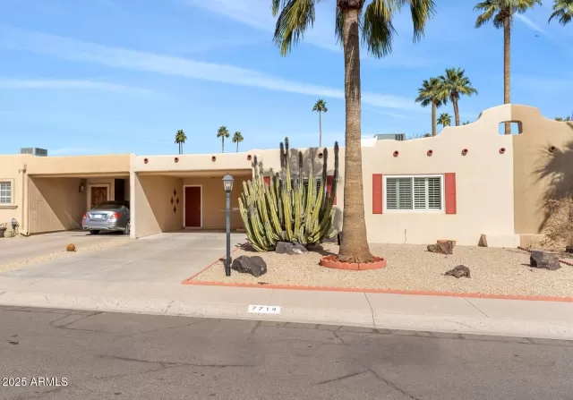 MLS: 6815487 Condo For Sale