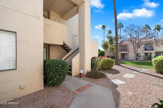 MLS: 6815794 Condo For Sale