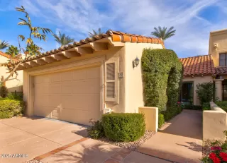 Photo #1: 6815904 Listing 