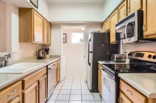 Photo #3: 6816025 Listing 