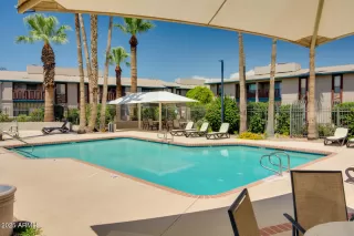 Photo #4: 6816806 Listing 