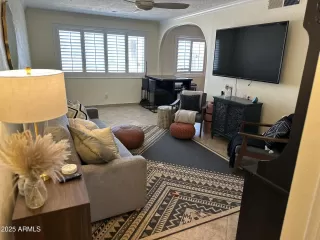 Photo #2: 6816813 Listing