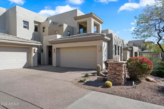 MLS: 6817063 Condo For Sale