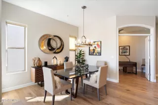 Photo #6: 6817063 Listing 